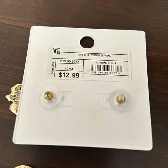 BaubleBar earrings lot - 2 pairs- Crystal Strawberry and silver/gold hearts - Picture 3 of 3